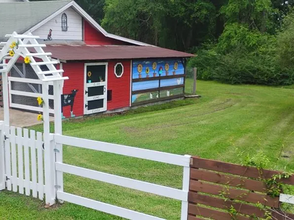 5003 Lotus Ln, Lufkin, TX 75904