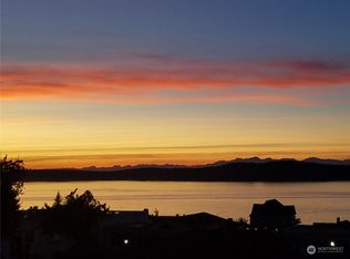 308 Main St, Steilacoom, WA 98388