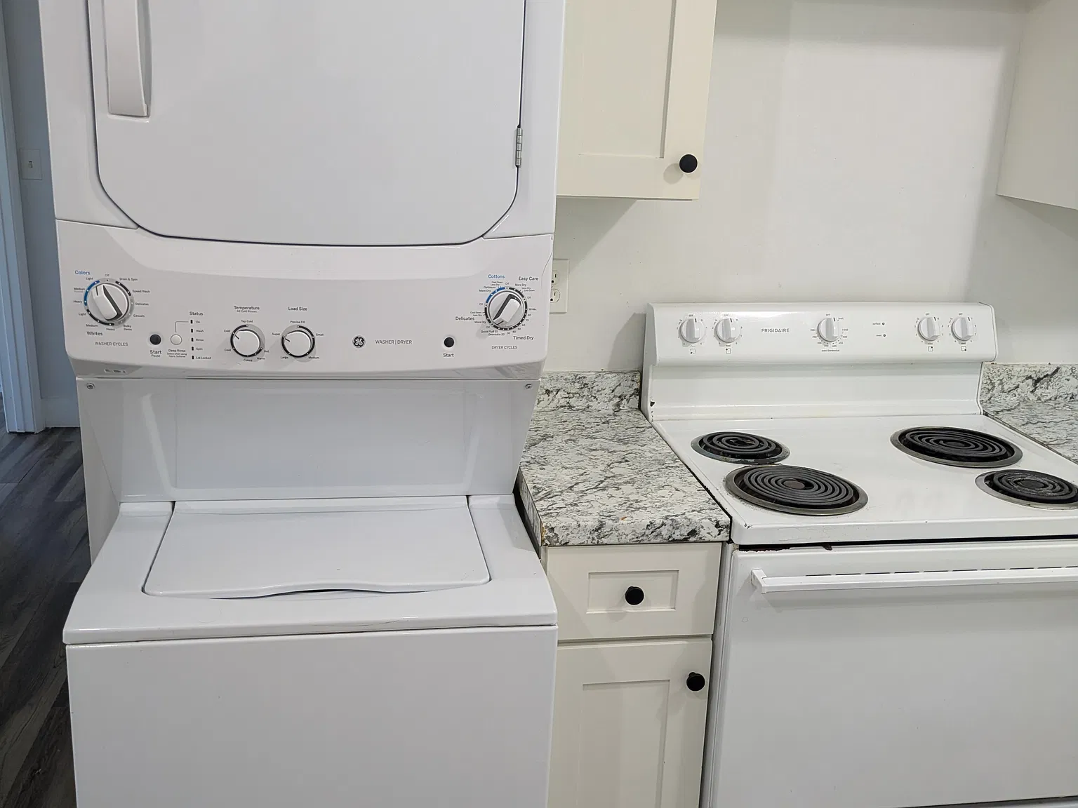 2 bed, 965 sqft, $1,299 — Photo 4