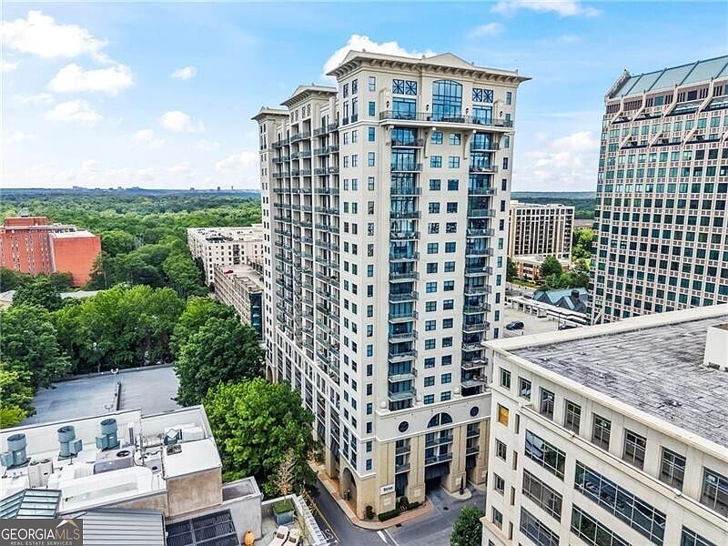 1st image of 3040 Peachtree Rd NW Unit 209