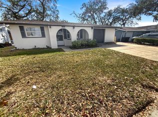 7310 San Moritz Dr, Port Richey, FL 34668