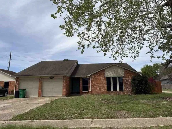 18831 Droitwich Dr, Humble, TX 77346