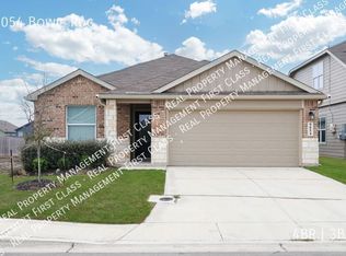 9054 Bowie Rdg, Seguin, TX 78155