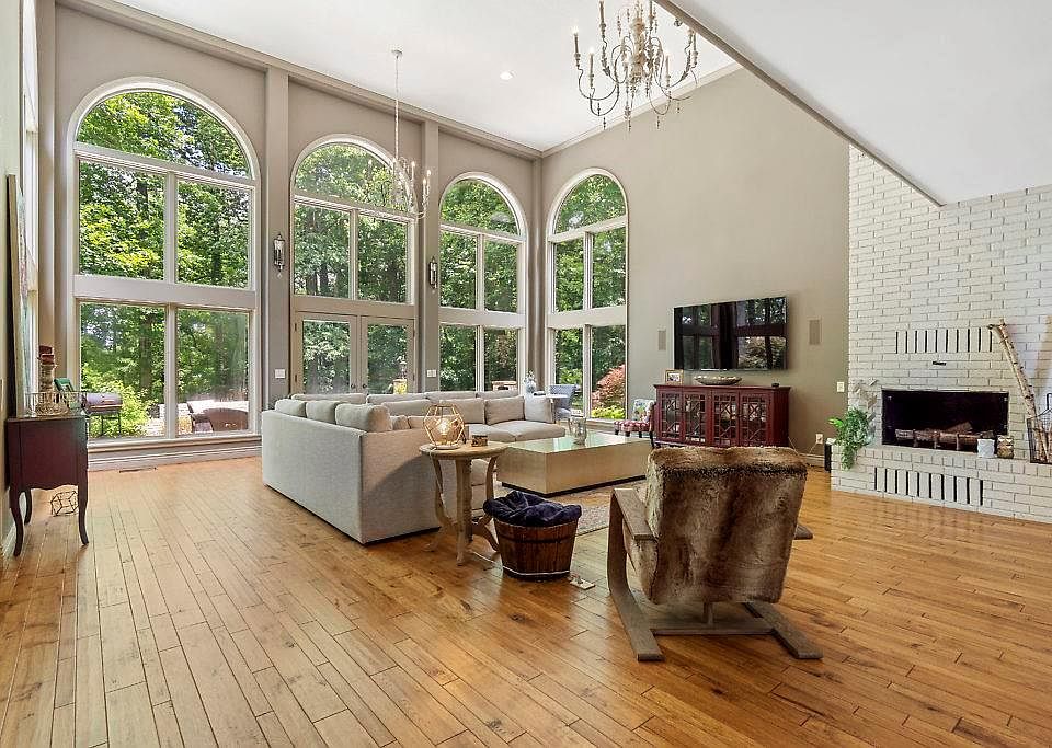 345 White Oaks Ln, Cape Girardeau, MO 63701 Zillow