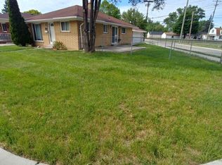16367 Aurora Ave, Eastpointe, MI