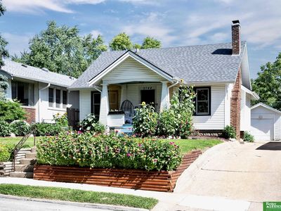 2744 Mary St, Omaha, NE, 68112