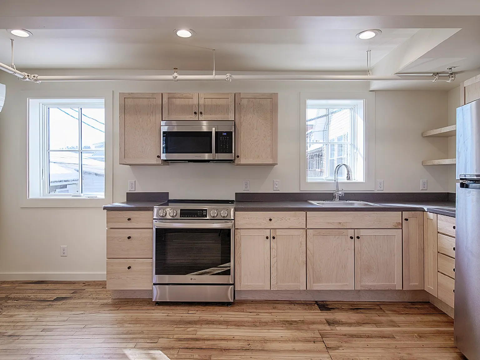 1 bed, 500 sqft, $1,399 — Photo 3