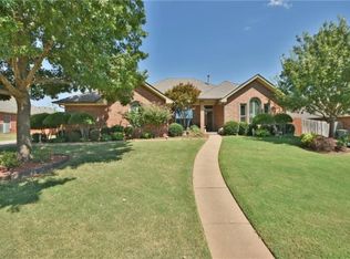 401 Timberdale Dr, Edmond, OK 73034