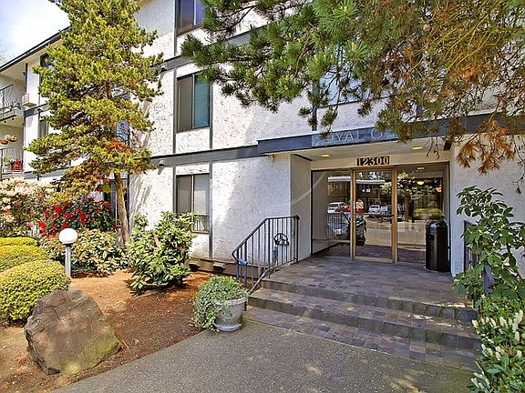 2nd image of 12300 28th Ave NE APT 109
