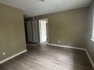 2122-8 Malloy St #1, Fayetteville, NC 28305