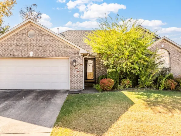 1735 Jackson Dr, Conway, AR 72032