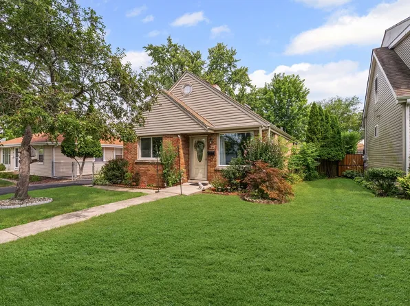 317 S Michigan Ave, Addison, IL 60101