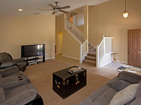 2nd image of 308 Clydesdale Cir