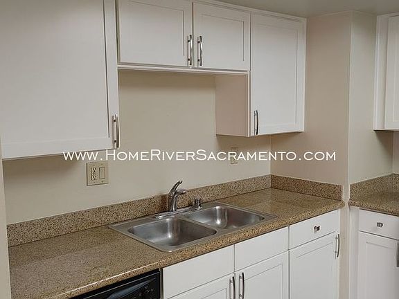 4th image of 500 North St