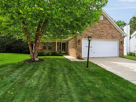 2nd image of 10407 Runview Cir