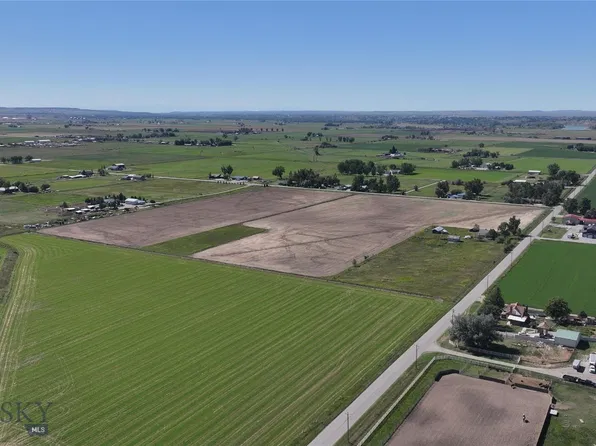 924 W I Rd, Worden, MT 59088