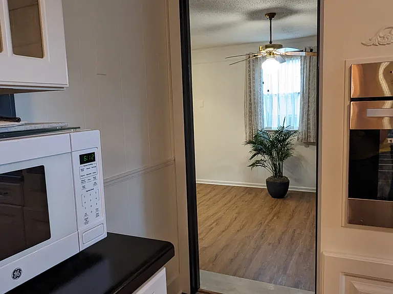 1570 Armistead Dr — Photo 13
