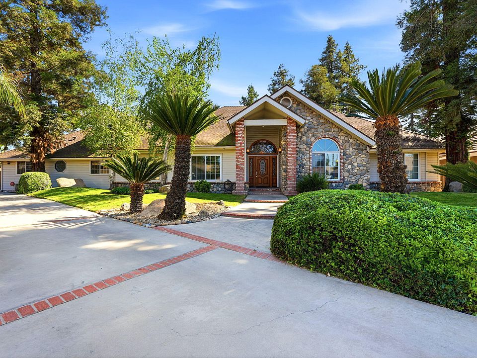 1st image of 412 N Kanai Drive