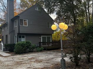 103 Tulip Tree Ct, Ann Arbor, MI 48103