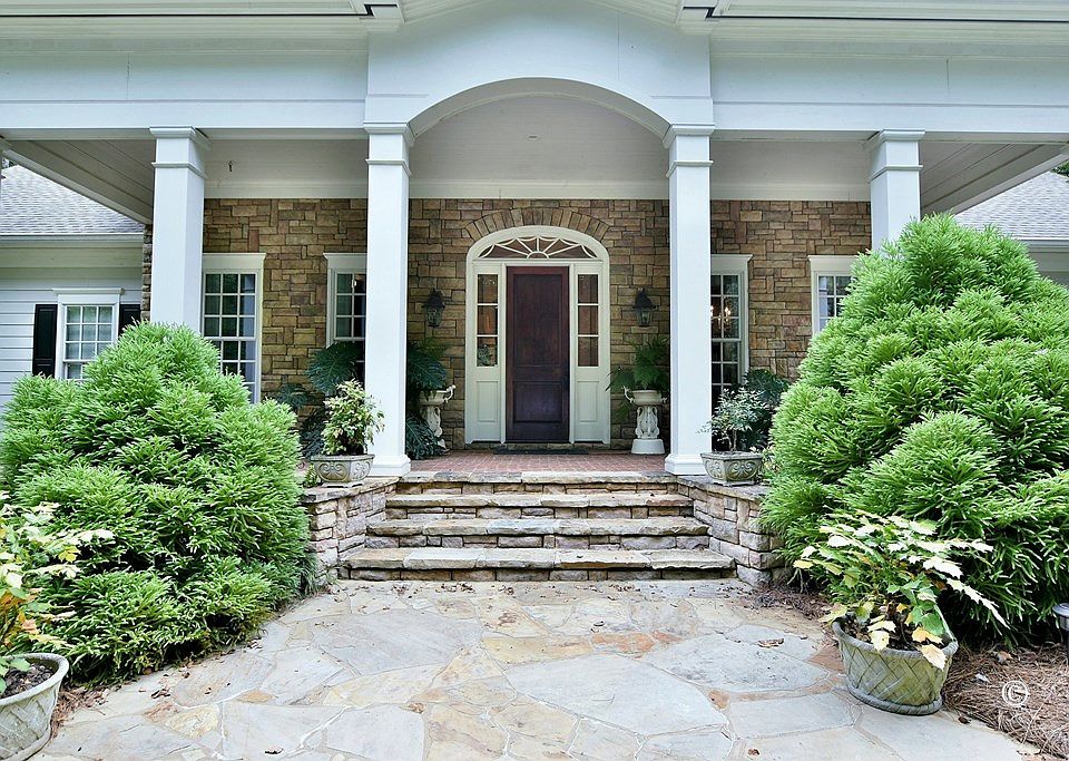 380 Red Oak Ln, Pine Mountain, GA 31822 Zillow