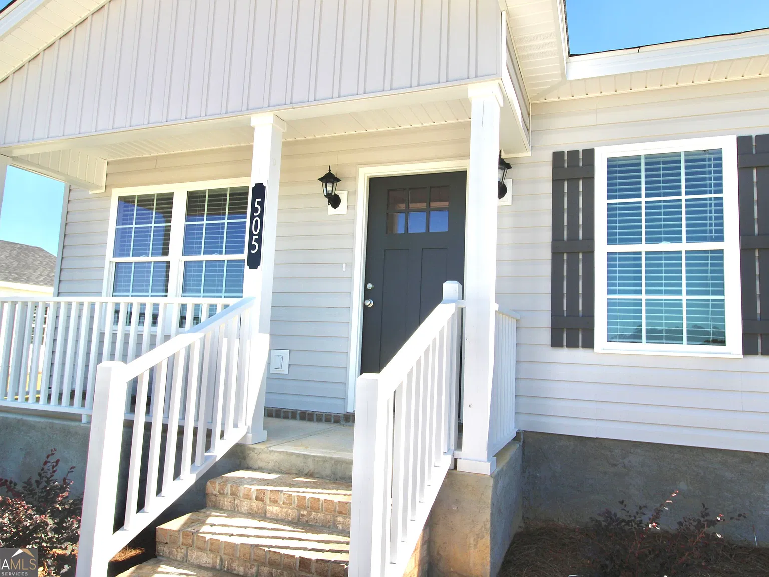 2 bed, 2.0 bath, 1350 sqft, $1,550 — Photo 2