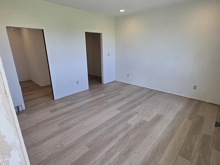 4115 Mark Dr — Photo 4