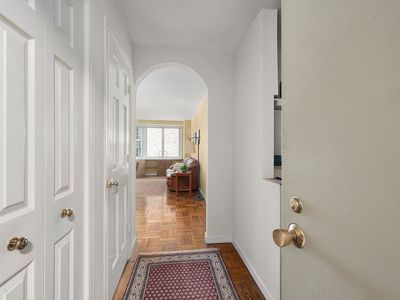 301 E 22nd St APT 9V, New York, NY, 10010