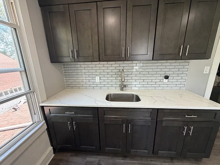 50 E 4th St #2 — Photo 11