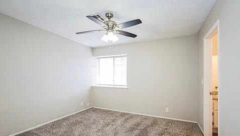 2nd image of 2366 Valley Dr #2007
