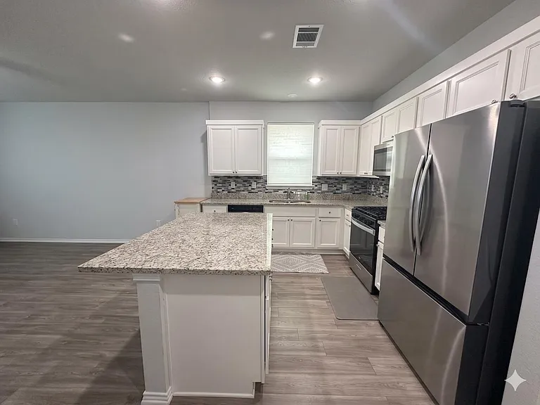 2417 Lucy Axel Ln — Photo 17