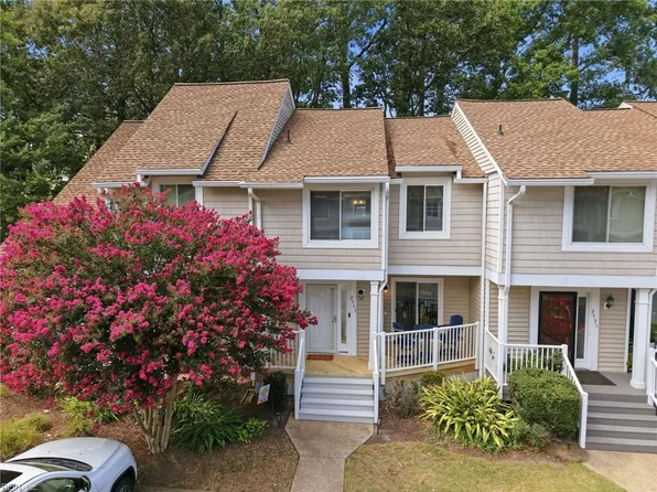 2533 Cove Point Pl, Virginia Beach, VA 23454