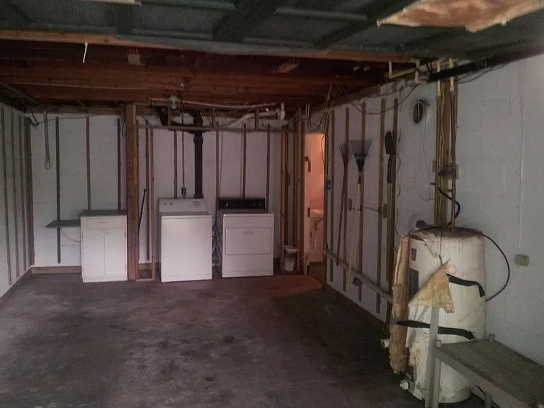 1005 NE 10th Ave — Photo 13