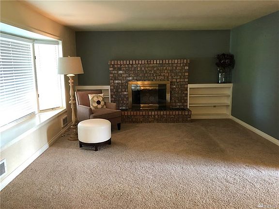 2nd image of 605 Bryden Ave