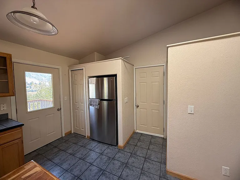 1839 Melanie Ct — Photo 8