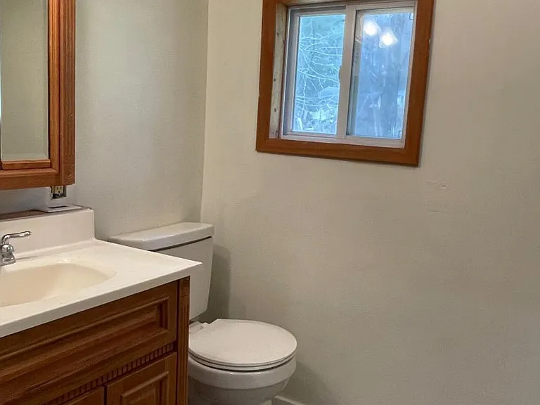 284 Carpenter Rd — Photo 8