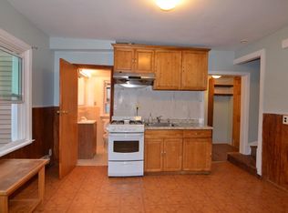 47 Quarry St, Quincy, MA 02169