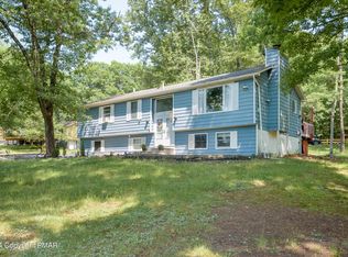 3404 Poplar Bridge Ct, East Stroudsburg, PA 18302