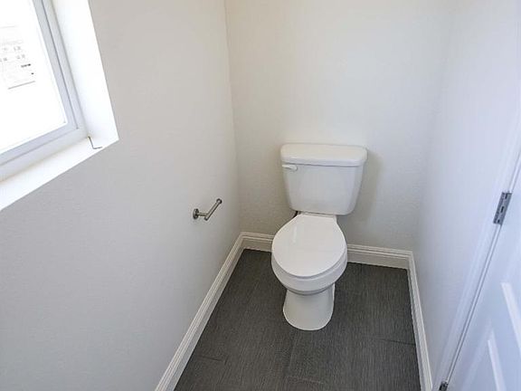 3rd image of 16079 Molino Dr