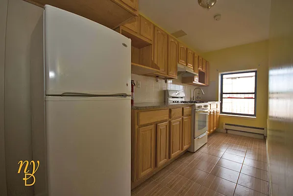 Rented by New York Dwellings LLC | media 18