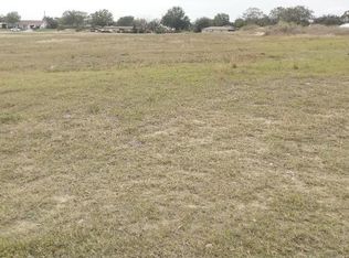 Palm Ave N, Frostproof, FL 33843