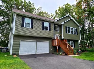 24 Manhattan Ave, Middletown, NY 10940