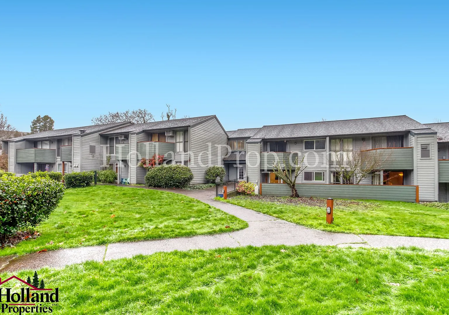 Charming 1-Bedroom Condo, close to shopping! — Photo 1