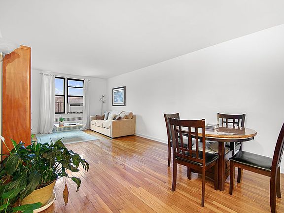 3rd image of 6730 Dartmouth St APT 7V
