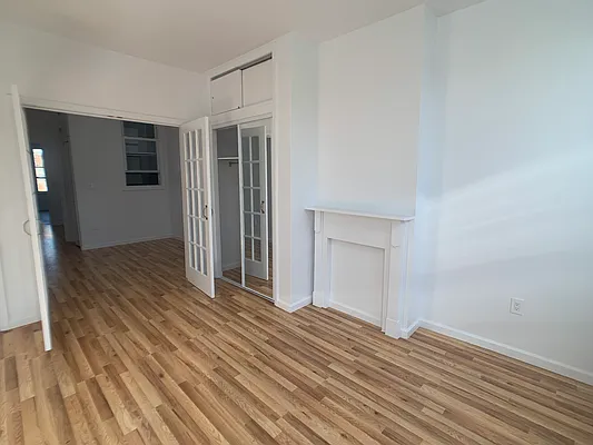 Rented by Corcoran | media 27