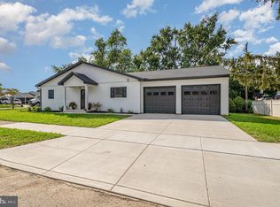 613 E Keller St, Mechanicsburg, PA 17055