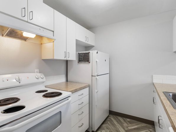 Pine Gardens, 3000 Johns Prairie Rd #27, Shelton, WA 98584
