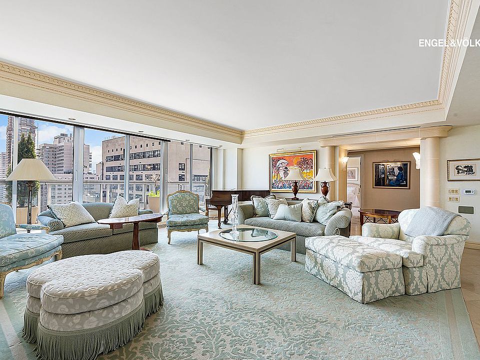 1st image of 700 Park Ave #20A