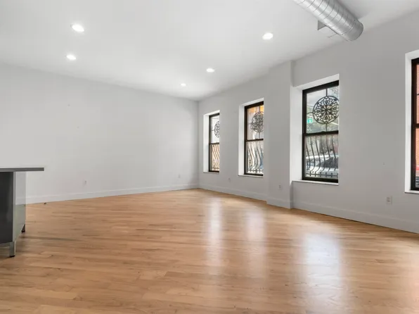 69 Franklin Street image 7 of 16