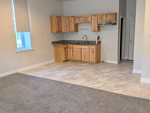 3rd image of 125 W Main St #1