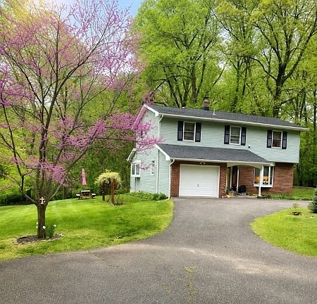 4th image of 123 Mount Grove Rd
